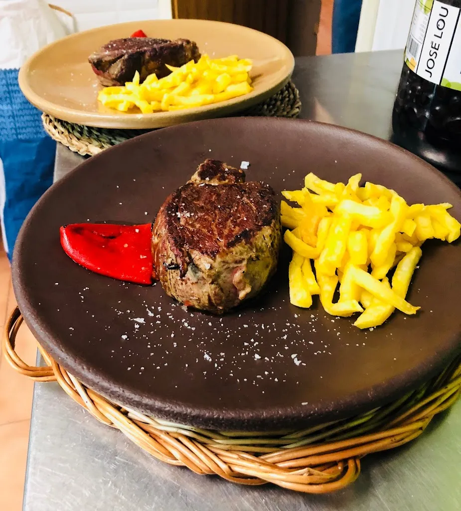 Bar El Buho_La Almunia de Doña Godina_slider_image_3