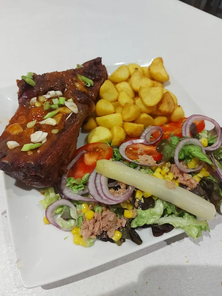 Restaurante Sabores_La Almunia de Doña Godina_slider_image_2