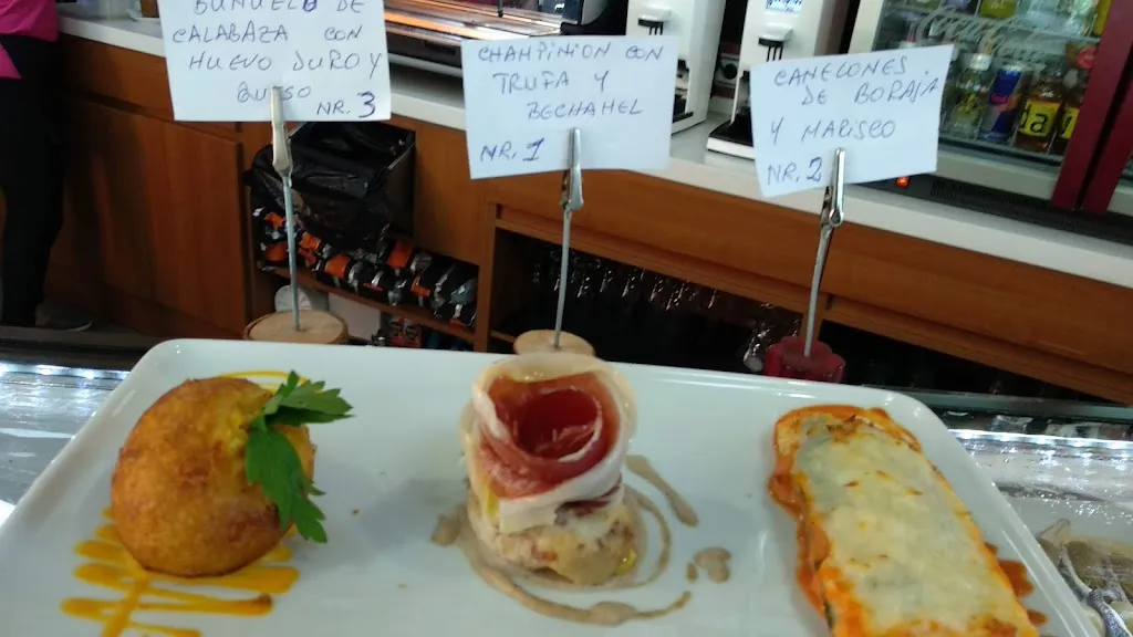 Menu_Cafetería-Restaurante Gasolprice_La Almunia de Doña Godina_image_2