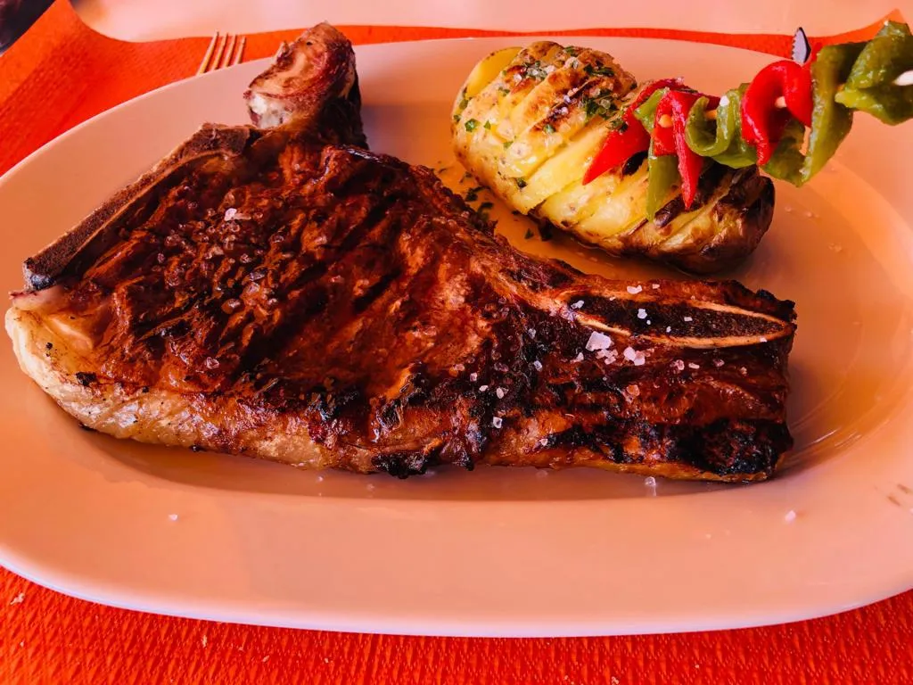 Cafetería-Restaurante Gasolprice_La Almunia de Doña Godina_slider_image_3