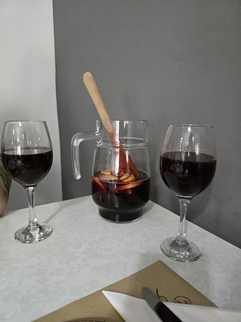 Cristina Avramescu_Restaurante Asiático Tang_La Almunia de Doña Godina_review