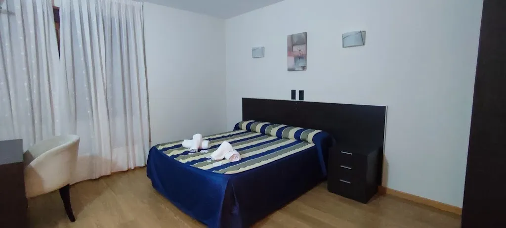 Hotel La Bodega_La Almunia de Doña Godina_slider_image_3