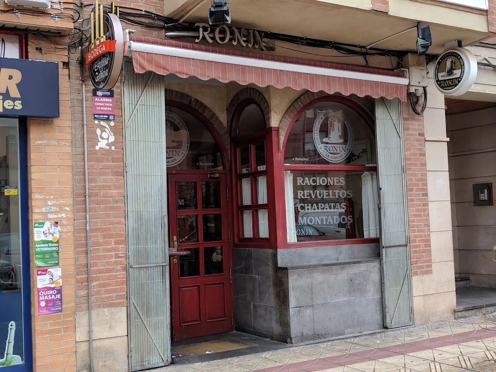 Cervecería Ronin ristorante a La Almunia de Doña Godina