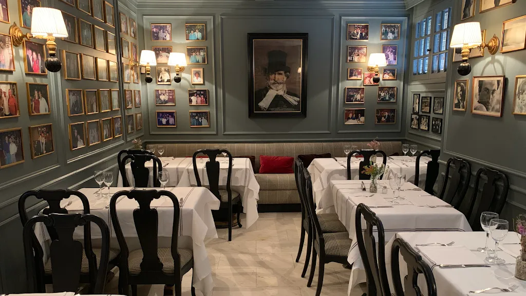 Alduccio restaurant in Novales