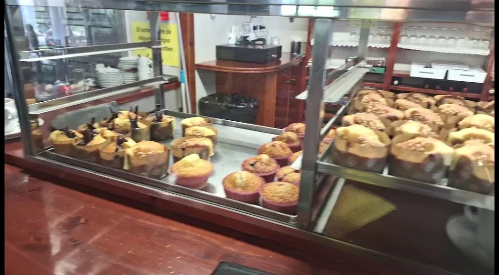 Hotel-Restaurante Monrepós_Nueno_slider_image_2