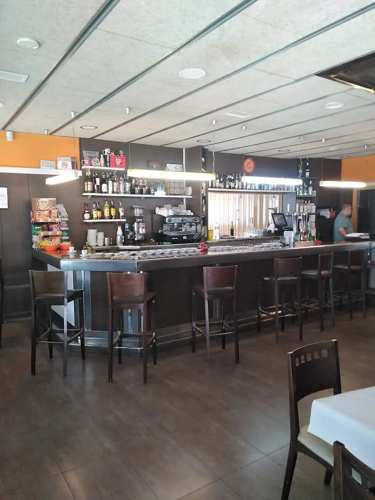 Restaurante Tres Parrillas_Mequinensa / Mequinenza_slider_image_1