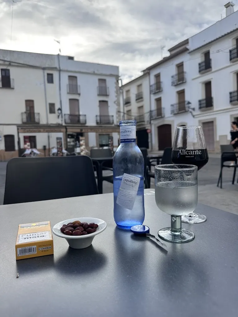 Nigel J._Pizzería El Forn de Bolufer_Benissa_review