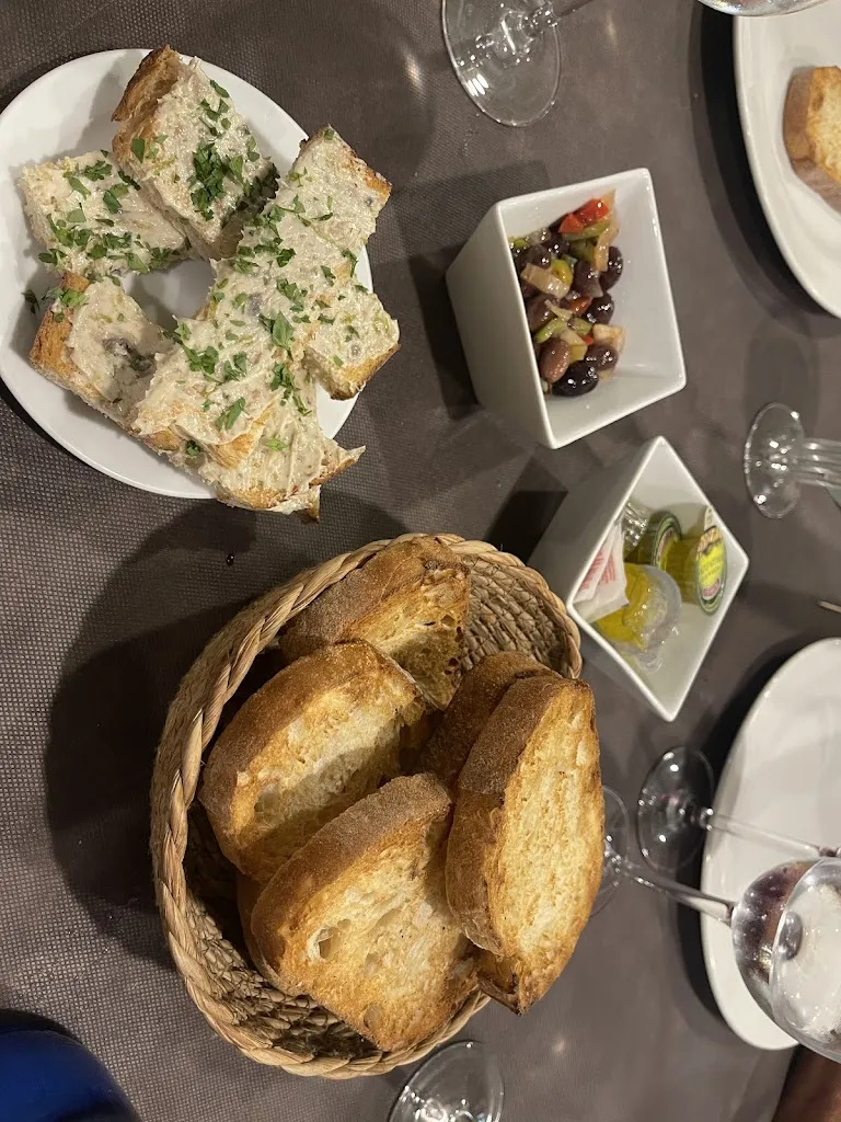 José Carlos_CASA EL PEIX_Piracés_review