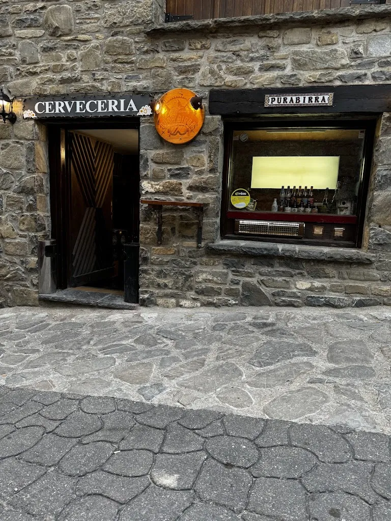 Paul Billany_Cervecería Pura Birra_Panticosa_review