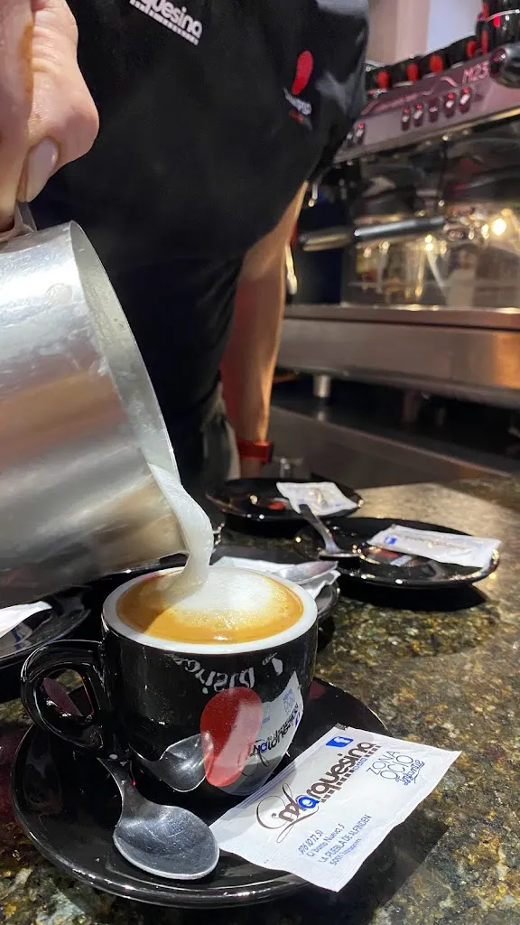 Bar La Marquesina Zona de ocio Infantil_Puebla de Alfindén_slider_image_2