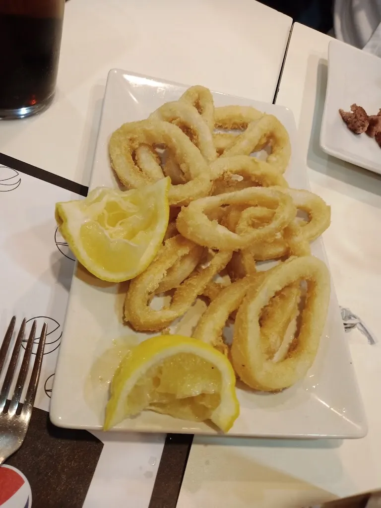 J.A_Hamburgueseria Granuja_Puebla de Alfindén_review