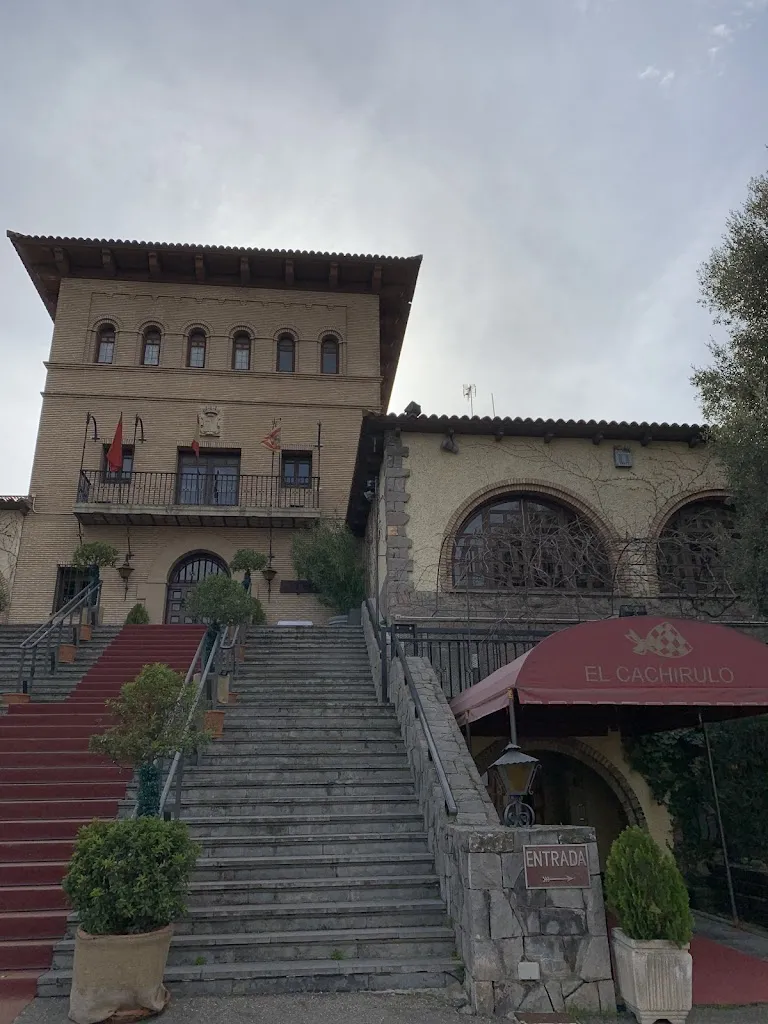 Scythe Yan_Restaurante El Cachirulo_Oliver-Valdefierro_review