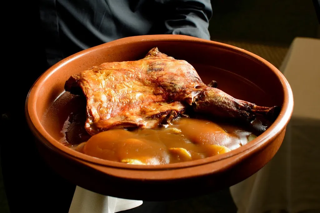 Restaurante El Cachirulo_Oliver-Valdefierro_slider_image_3