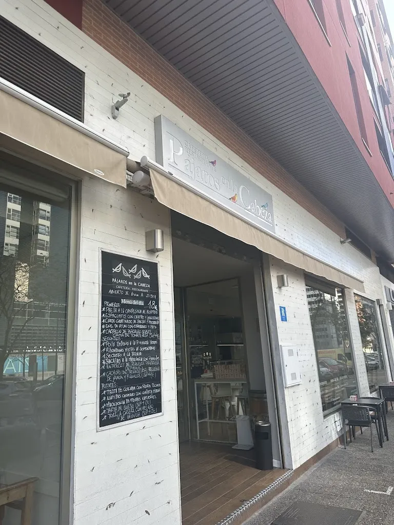 K’ B’.R_Restaurante PÁJAROS EN LA CABEZA_Oliver-Valdefierro_recensione