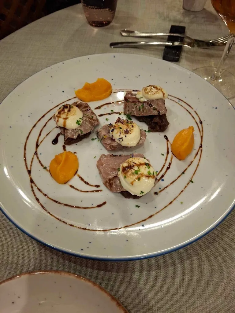 Nicole Lebeaux_Restaurante La Bodega de Chema_Oliver-Valdefierro_review
