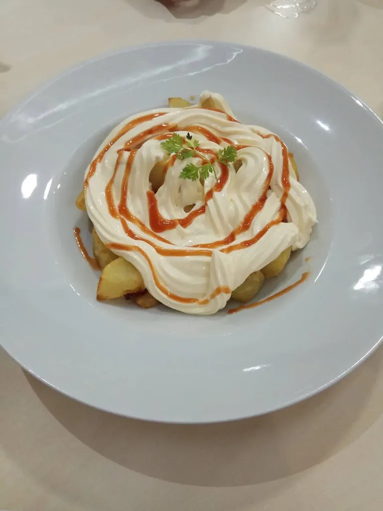 Menu_Ambrosio y Justino_Oliver-Valdefierro_image_7