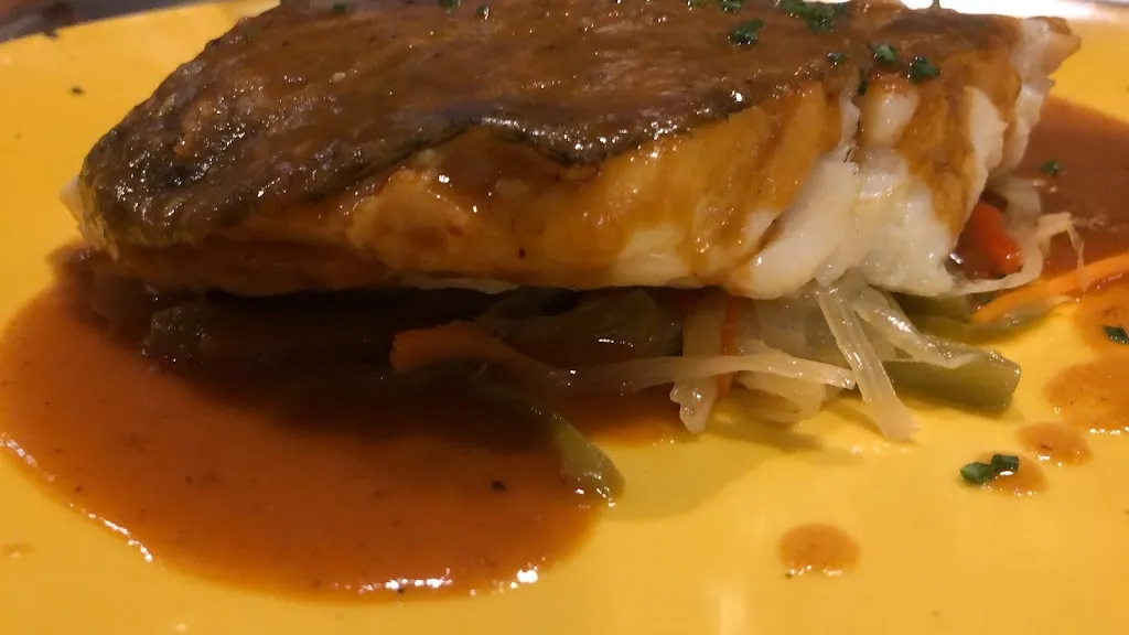 Roger Z_Ambrosio y Justino_Oliver-Valdefierro_review