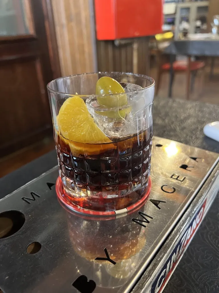 Doga Ozyurekli_Restaurante Mazmorra_Oliver-Valdefierro_review