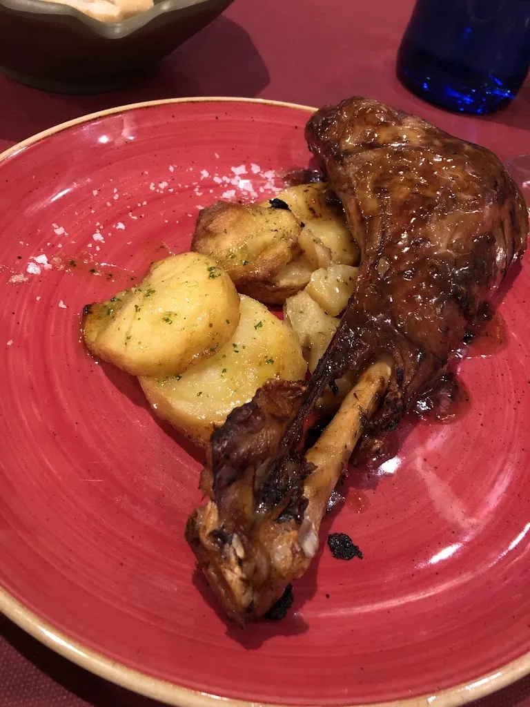 Arika Suwan_Restaurante Mazmorra_Oliver-Valdefierro_review