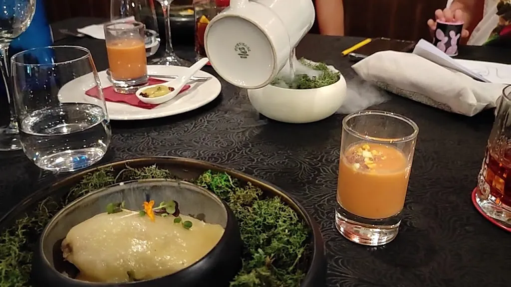 Restaurante Mazmorra_Oliver-Valdefierro_slider_image_2