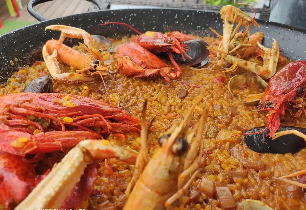 Terraza El Lago_Montecanal_slider_image_3