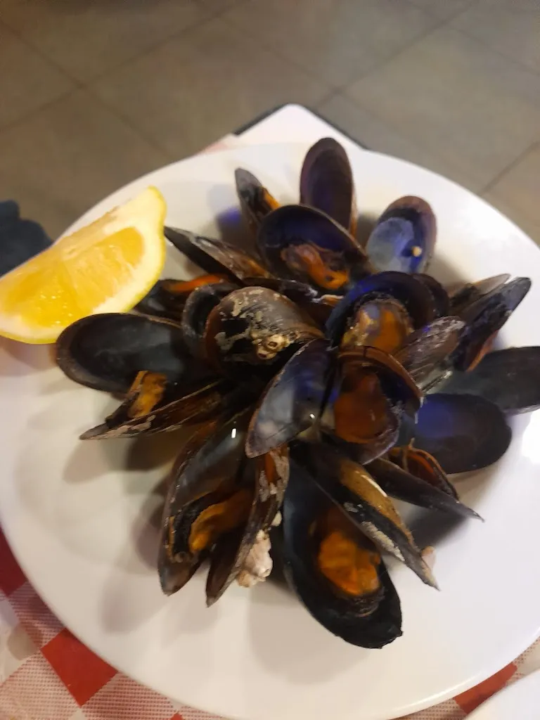 Lorraine Smith_Restaurante Los Bartolos del Sur_Montecanal_review