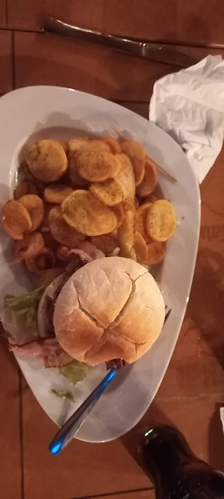 Menu_CBR Colonial Tavern_Montecanal_image_7