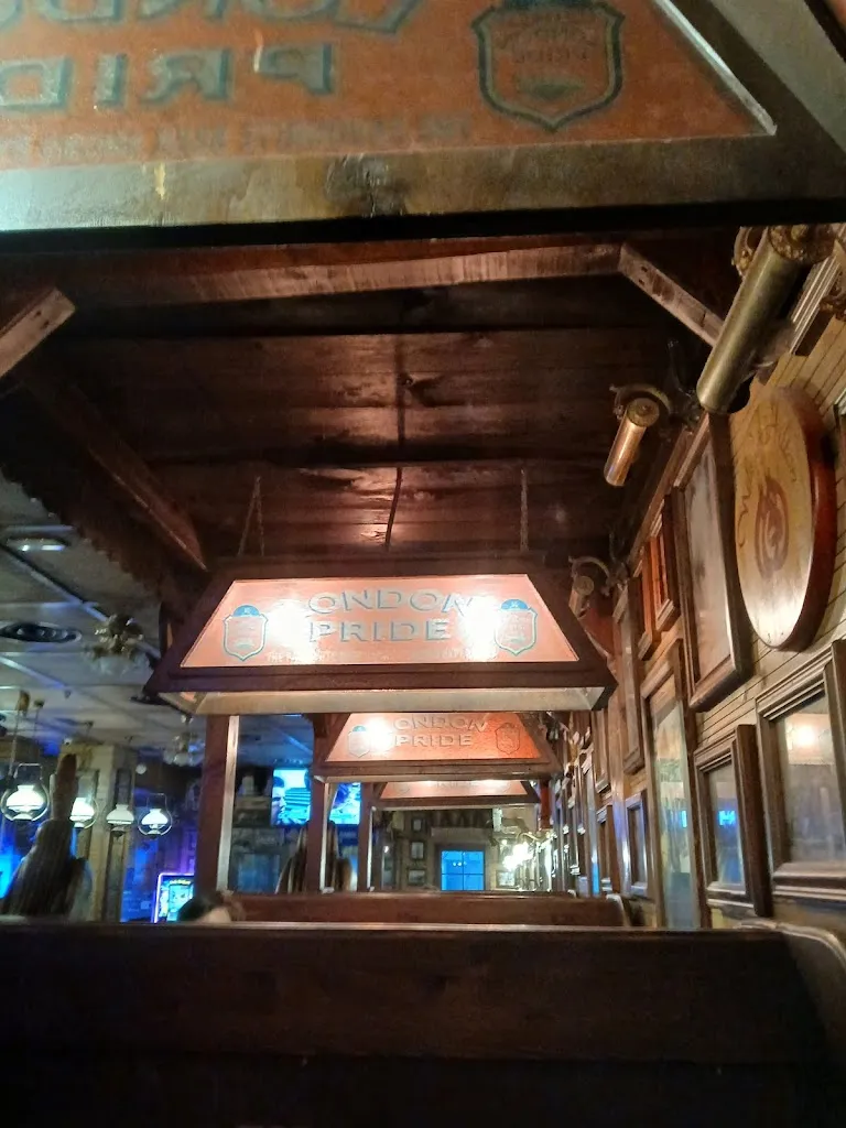 Franklin T Hall_CBR Colonial Tavern_Montecanal_review