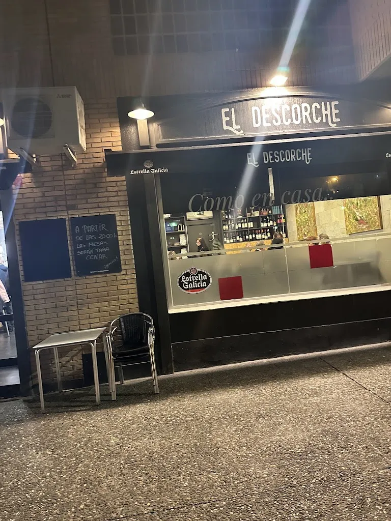 K’ B’.R_El Descorche_Montecanal_review