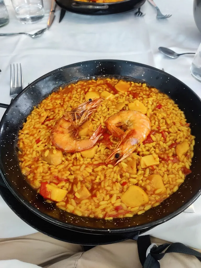 Deming_LaBuganvilla_Provincia de Zaragoza_review