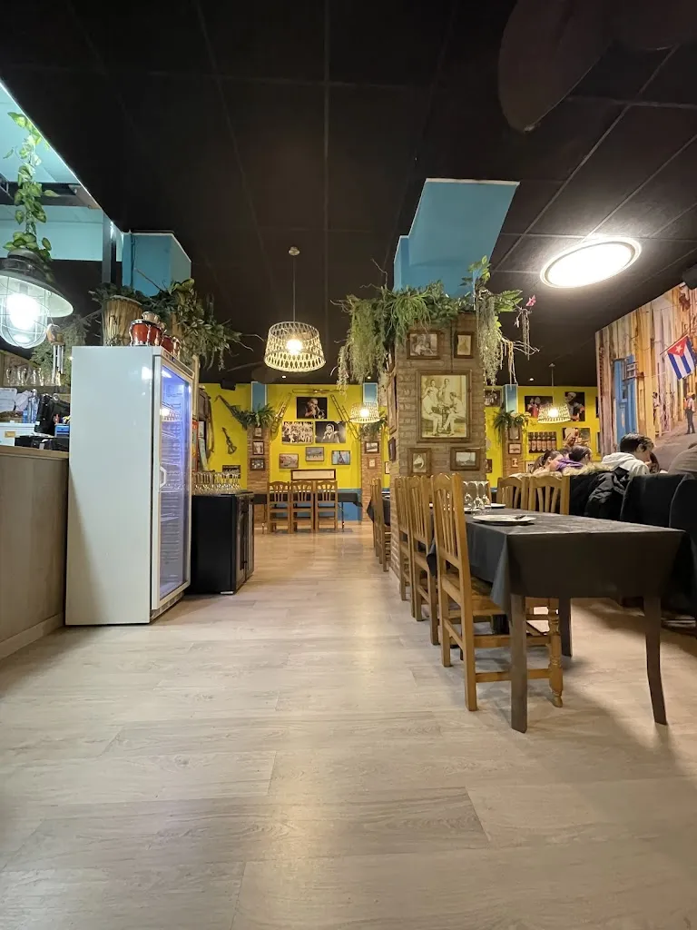 Juan Uribe_El Paladar Restaurant_Provincia de Zaragoza_review