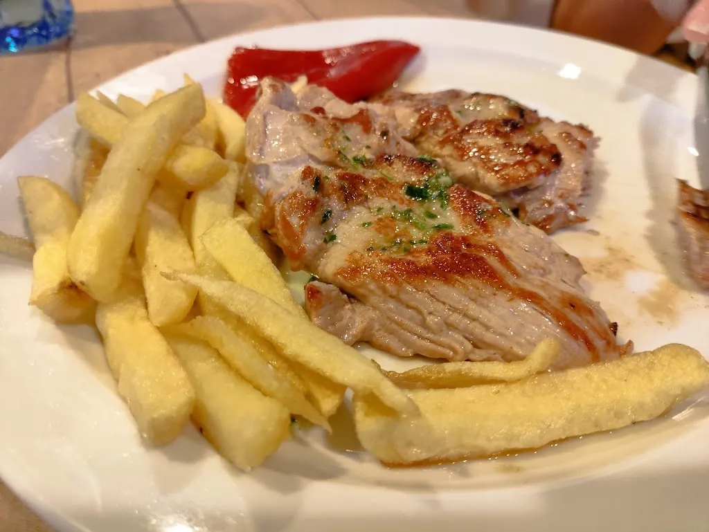 Meson Anaya_Puente la Reina de Jaca_slider_image_2