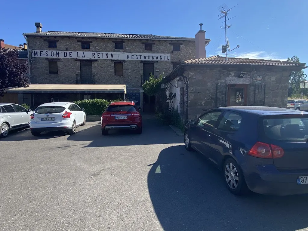 SouTex Traveller_Mesón de la Reina_Puente la Reina de Jaca_review