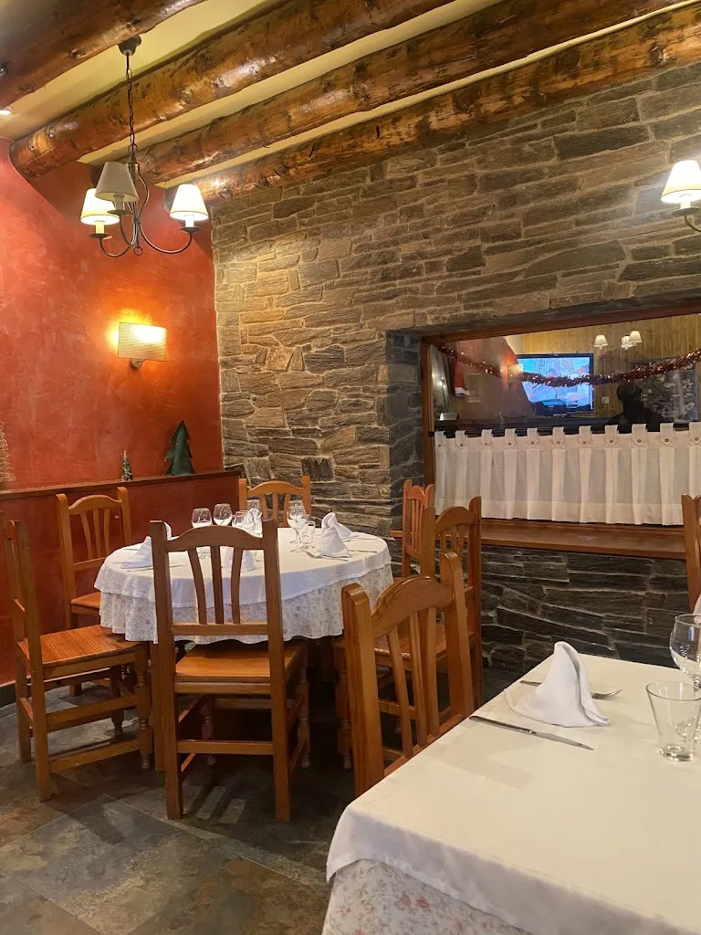 Hotel Isidro_Puente de Montañana_slider_image_1