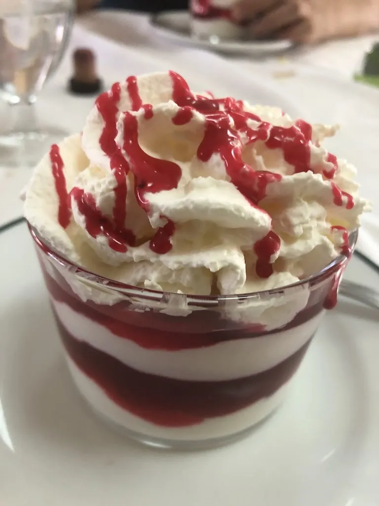 Topomix Producciones Red Foot Co._Restaurante Llarc_Puente de Montañana_review