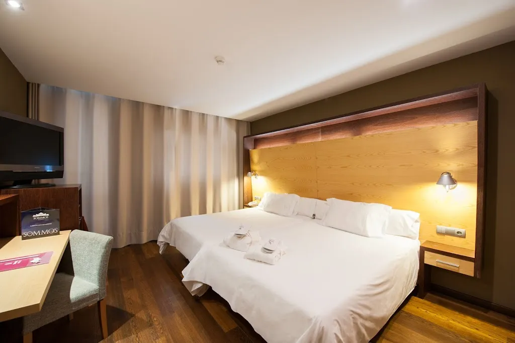 Hotel Aneto_Sahún_slider_image_3