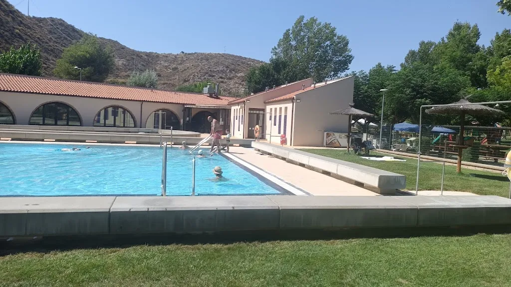 Restaurante El Prado San Esteban de Litera- Piscinas El Prado_San Esteban de Litera_slider_image_3