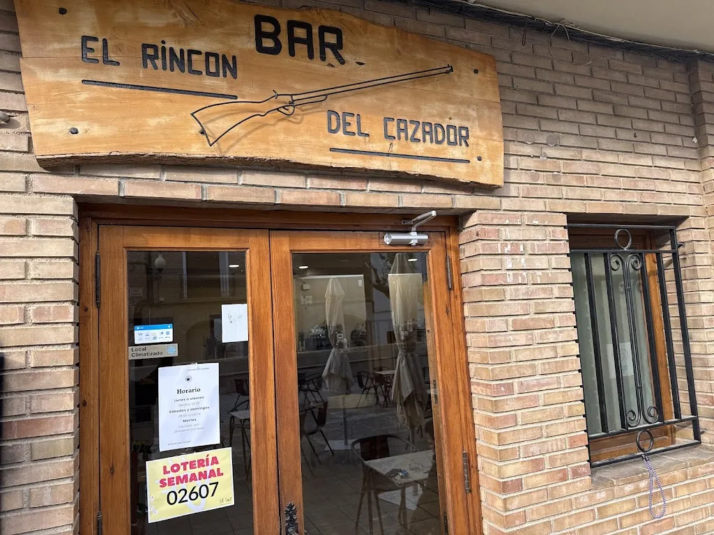 Xavier Barrera_El Rincón del Cazador_San Esteban de Litera_review
