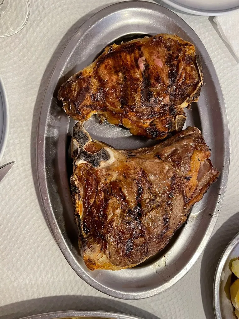 Álex Gómez Rodríguez_Parrillada Antelo_Camariñas_review