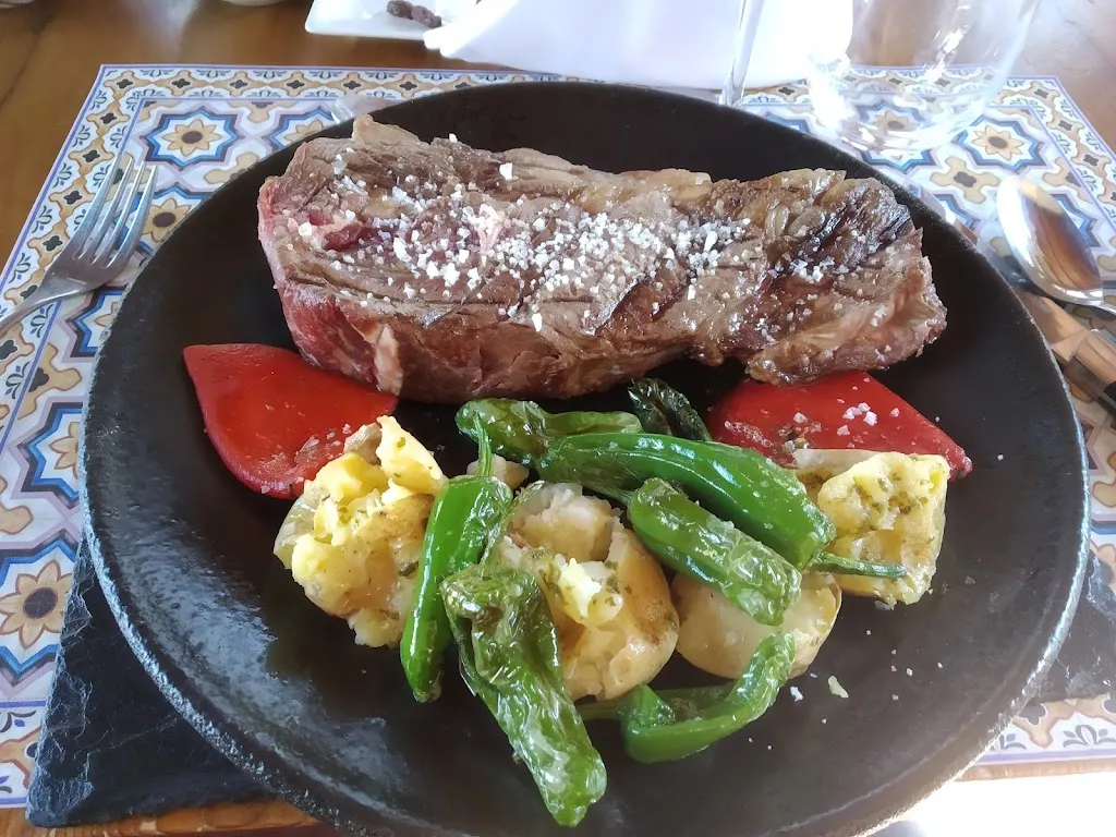 Robert Kozikowski_Restaurante O'fogaril_Santa Cilia_review