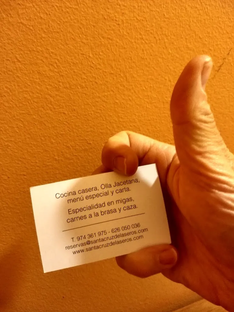 Pim Reinders_Hosteleria Santa Cruz_Santa Cilia_review