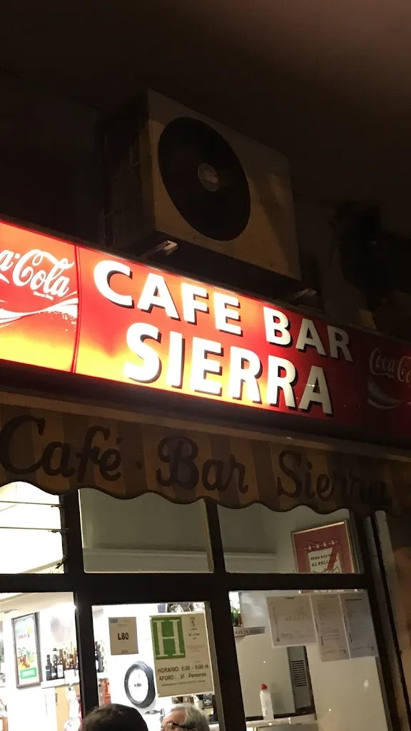 Enrique A.G._Café Bar Sierra_Seira_review