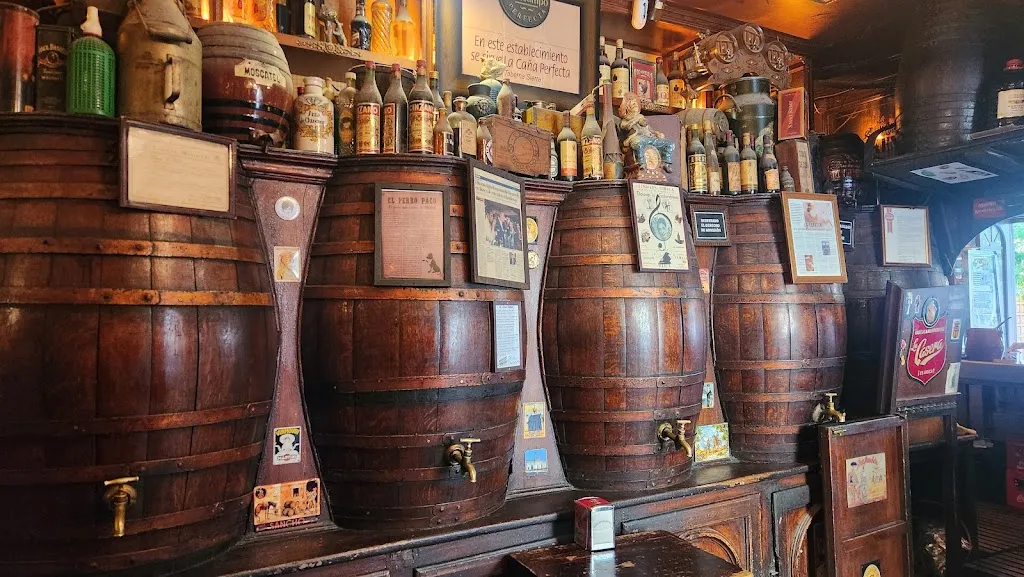 Pokemon Mom_Taberna de Angel Sierra_Seira_recensione