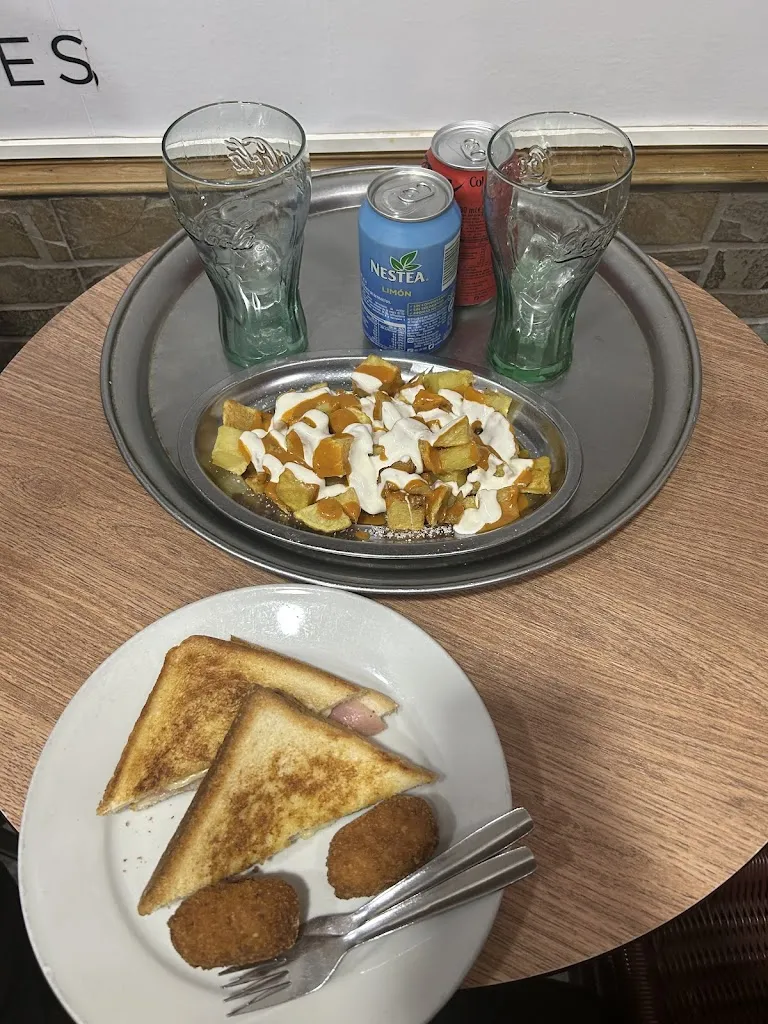 Maria Stefanaki_Bar Sierra_Seira_review