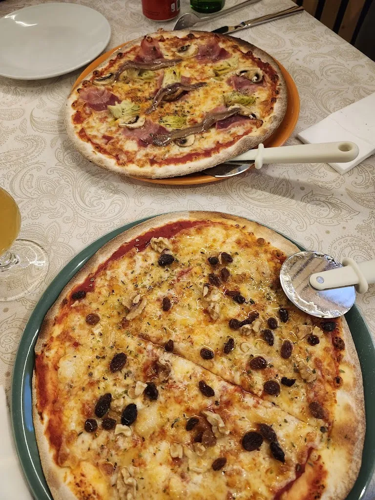 Monica Garcia_Pizzeria El Arrigo_Sallent de Gállego_review