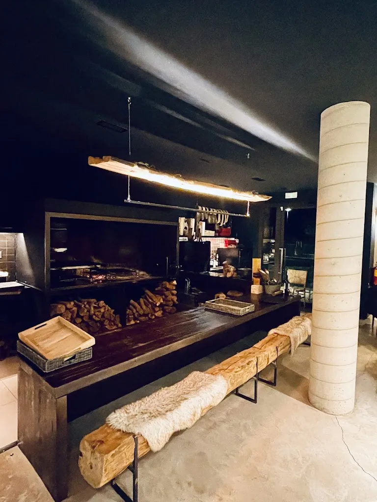 Ben Barnaby_Asador Casa Marton_Sallent de Gállego_recensione