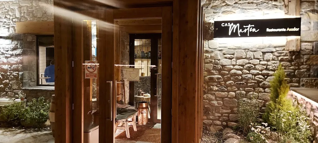 Asador Casa Marton_Sallent de Gállego_slider_image_1