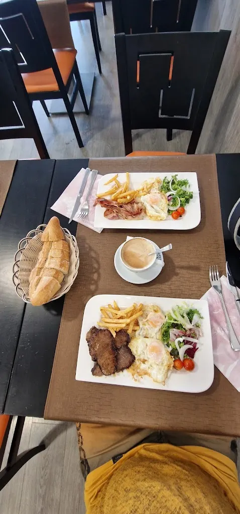 JACKSER Amaya_Restaurante G&M_Siétamo_Bewertung