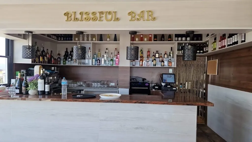 BLISSFULL BITES restaurant in Benijofar