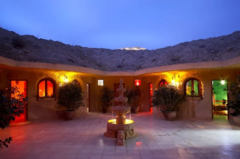 Hotel Cueva Tardienta Monegros_Tardienta_slider_image_1